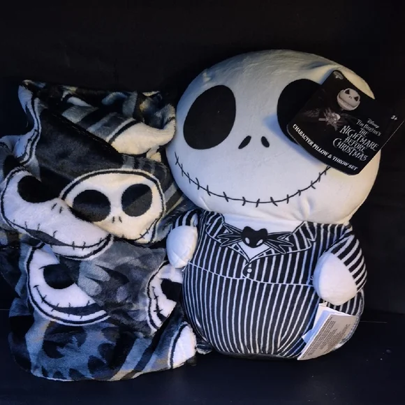 Disney Black and White Nightmare Before Christmas Blanket and Plush Set - Picture 1 of 1